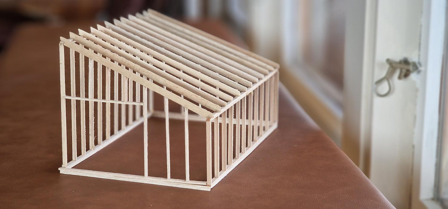 28 kvm växthus med isolerad norrvägg 28 kvm växthus med isolerad norrvägg